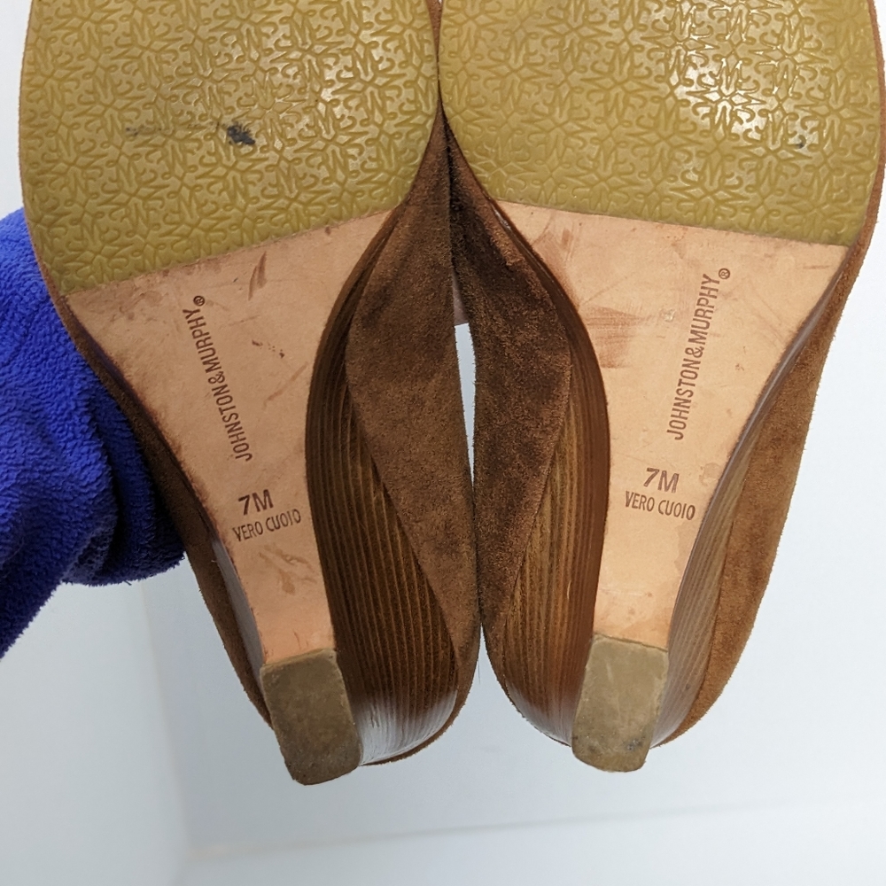 Johnston & Murphy suede wedges - Picture 14 of 16